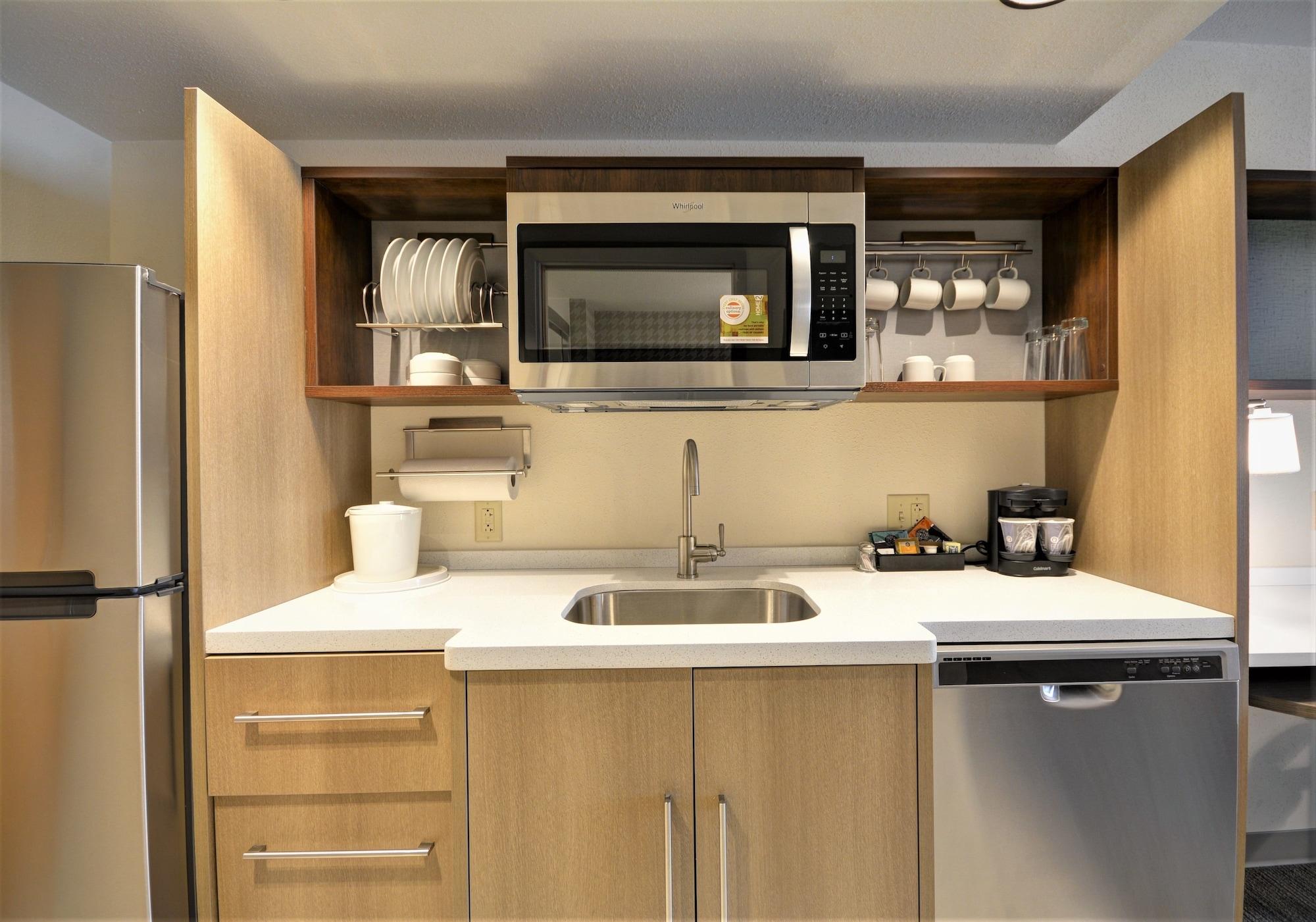 Home2 Suites By Hilton Portland Airport South Portland Buitenkant foto