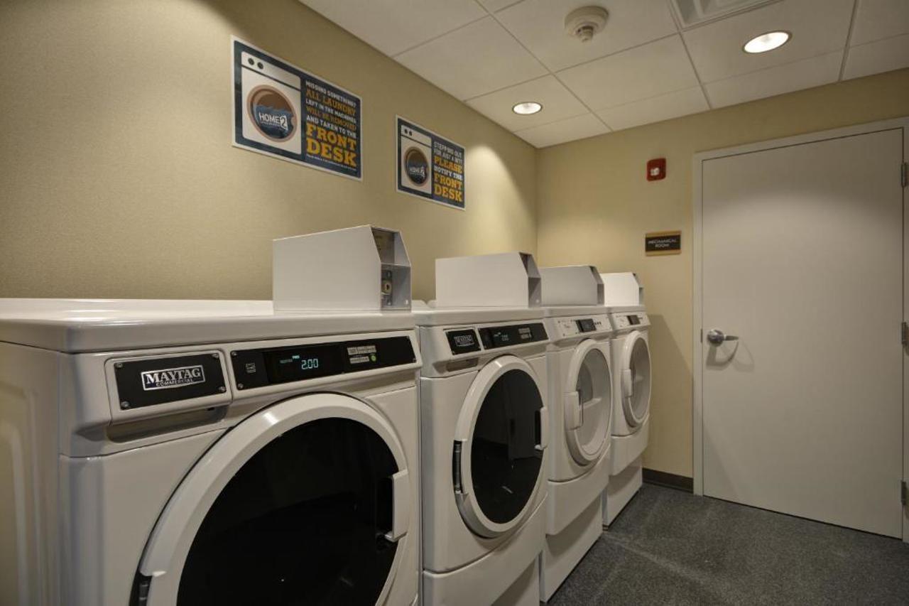 Home2 Suites By Hilton Portland Airport South Portland Buitenkant foto